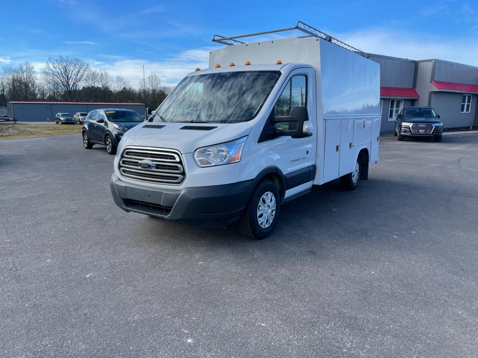 2018 White /Black Ford Transit T-350 (1FDBW5PM5JK) with an 3.7L V6 DOHC 24V engine, 6 Speed Automatic transmission, located at 11115 Chardon Rd. , Chardon, OH, 44024, (440) 214-9705, 41.580246, -81.241943 - This 2018 Ford T-350 Cutaway with a utility box is a versatile commercial vehicle powered by a 3.7-liter V6 engine. It's equipped with a 4.10 gearing ratio and a limited-slip rear differential, which helps to improve traction and handling under various conditions. This model boasts substantial hauli - Photo #0
